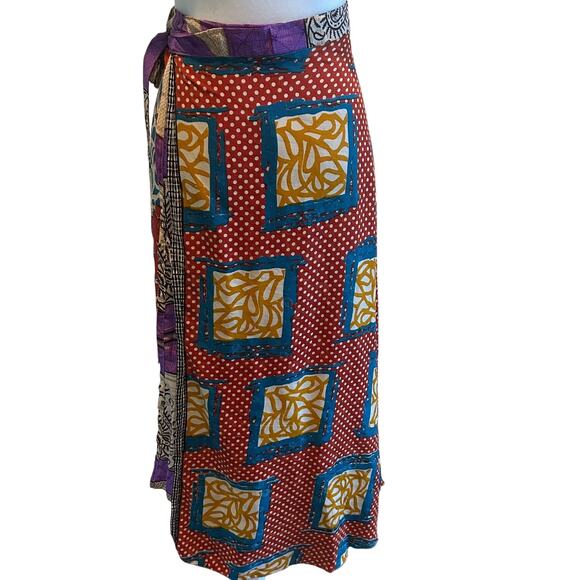 100% Silk Wrap Maxi Skirt Made in India Reversible Boho Colorful Gypsy - Picture 6 of 11
